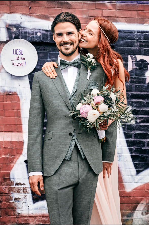 Bild Hochzeitspaar Außenwerbung