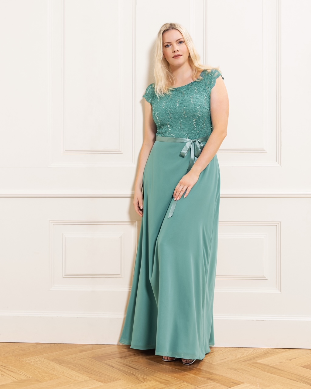 SWING_spring_summer_2023_original_2210_Swing_Curve_5317